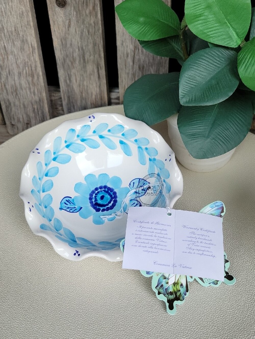 Vietri Hand-Painted Blue Floral Scalloped Ceramic Bowl Made In Italy - Picture 5 of 6